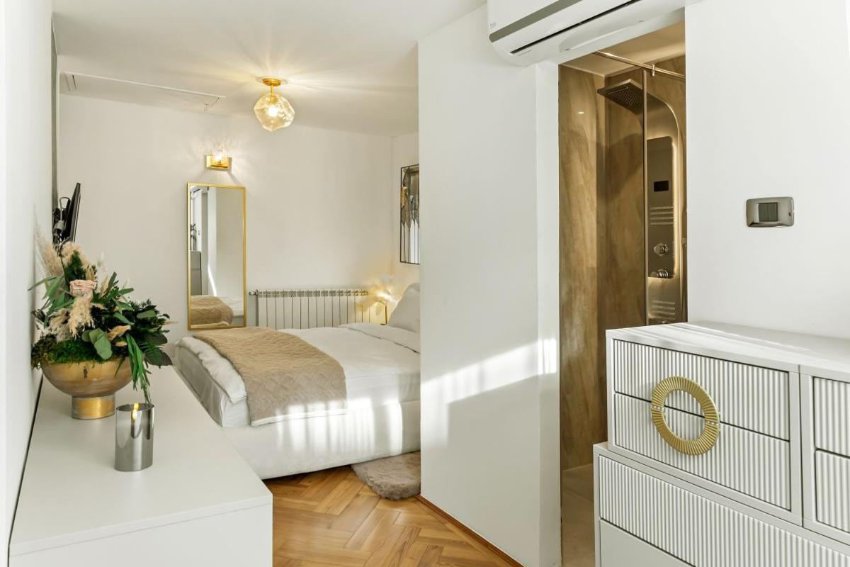 Apartamento Casa De Povesti - Calea Victoriei Bucarest Exterior foto